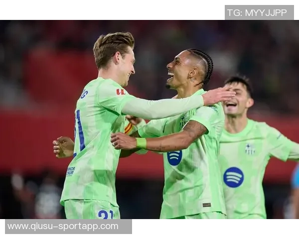 巴萨连败后调整策略分析伤员回归与冬窗引援前景探讨 巴萨连败后调整策略分析伤员回归与冬窗引援前景探讨