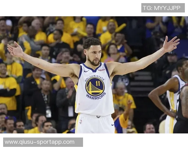 克莱上半场状态低迷仅得5分三分球命中率惨淡 克莱上半场状态低迷仅得5分三分球命中率惨淡