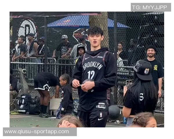 曾凡博引发球迷热潮高价票却让期待变失望的夜晚