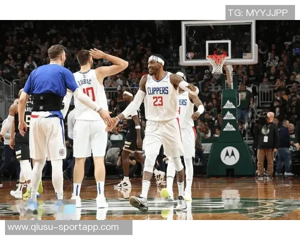 小里谈火箭交易卡佩拉换考文顿感到震惊中锋位置仅剩哈腾可用